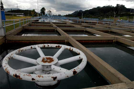 Titanio, grafeno y luz solar: la fórmula para purificar agua